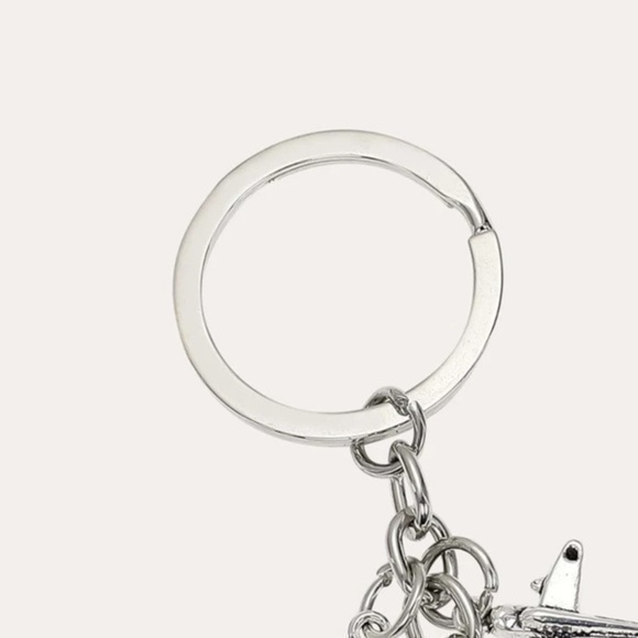 Airplane Charm Keychain Silver Plated Gift Plane Aircraft Fly Pilot Travel Toy - Picture 3 of 6
